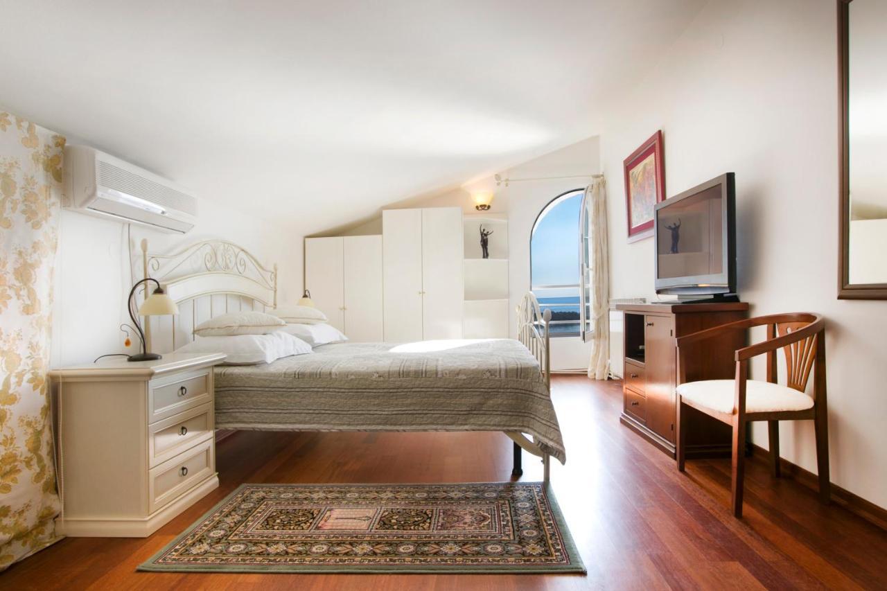 Royal Holiday Apartments Sveti Stefan Zewnętrze zdjęcie