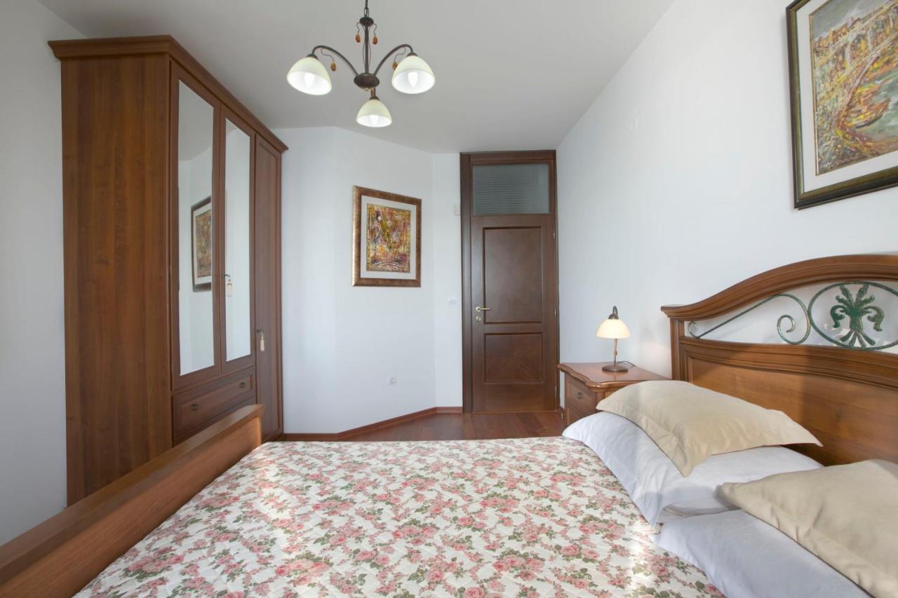 Royal Holiday Apartments Sveti Stefan Zewnętrze zdjęcie
