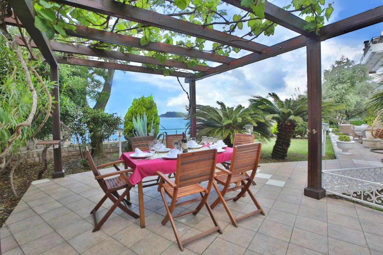 Royal Holiday Apartments Sveti Stefan Zewnętrze zdjęcie