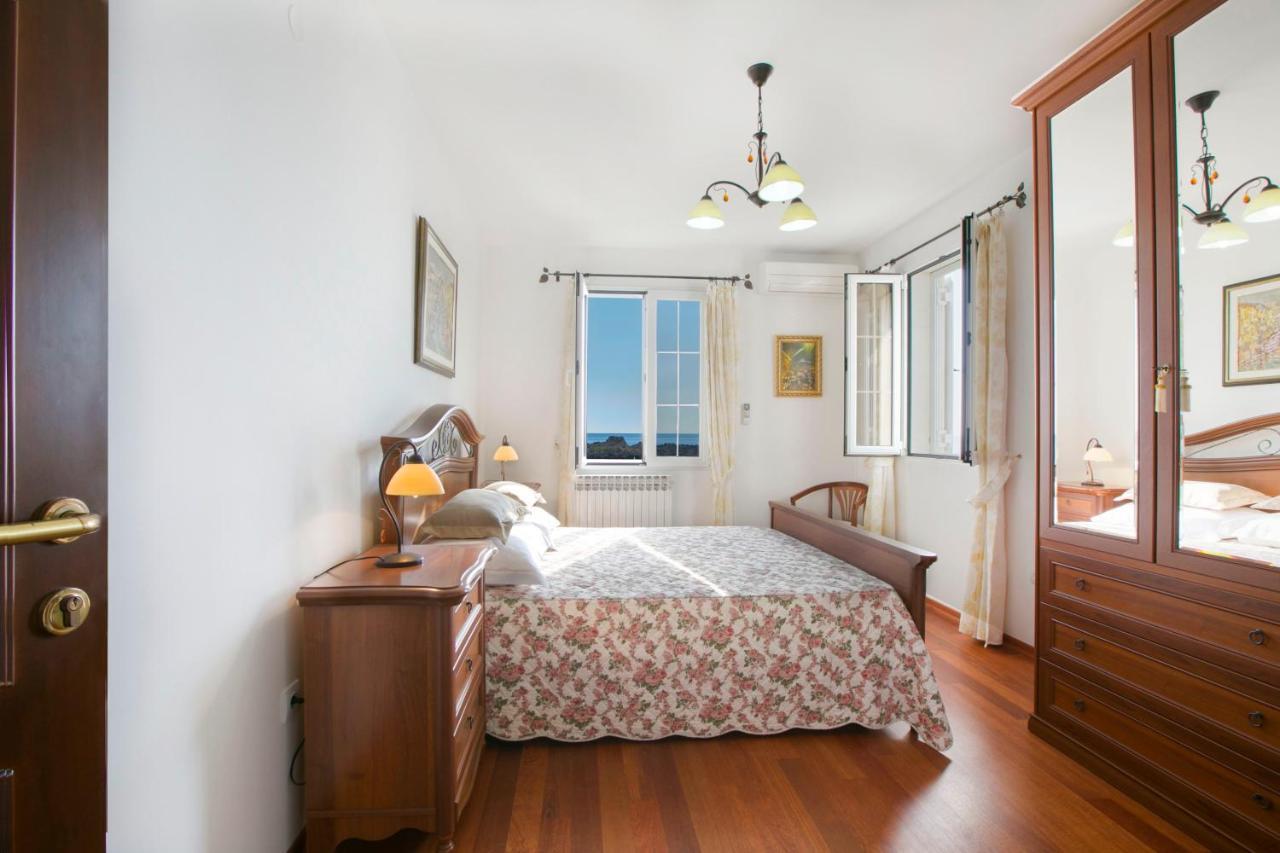 Royal Holiday Apartments Sveti Stefan Zewnętrze zdjęcie